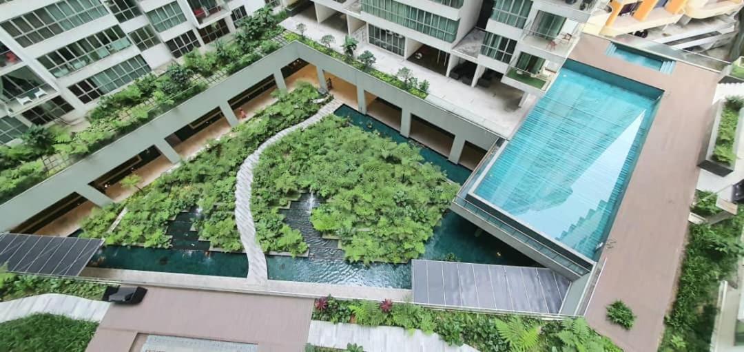 קואלה לומפור Regalia Suites With Infinity Pool Klcc By Staycation Homes מראה חיצוני תמונה