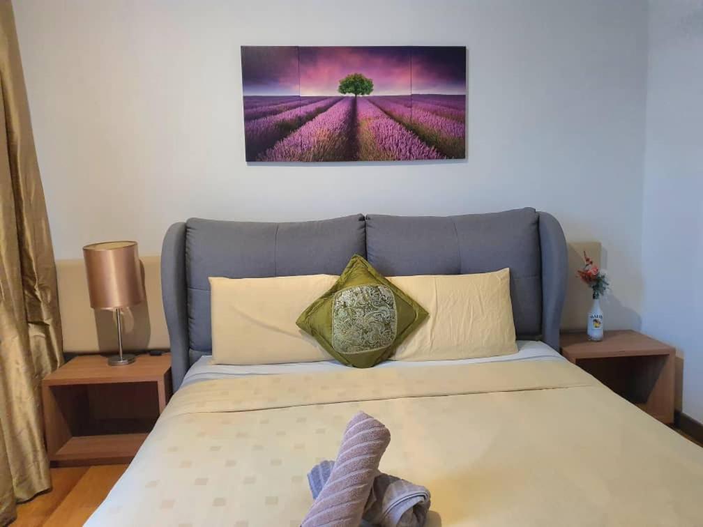 קואלה לומפור Regalia Suites With Infinity Pool Klcc By Staycation Homes מראה חיצוני תמונה